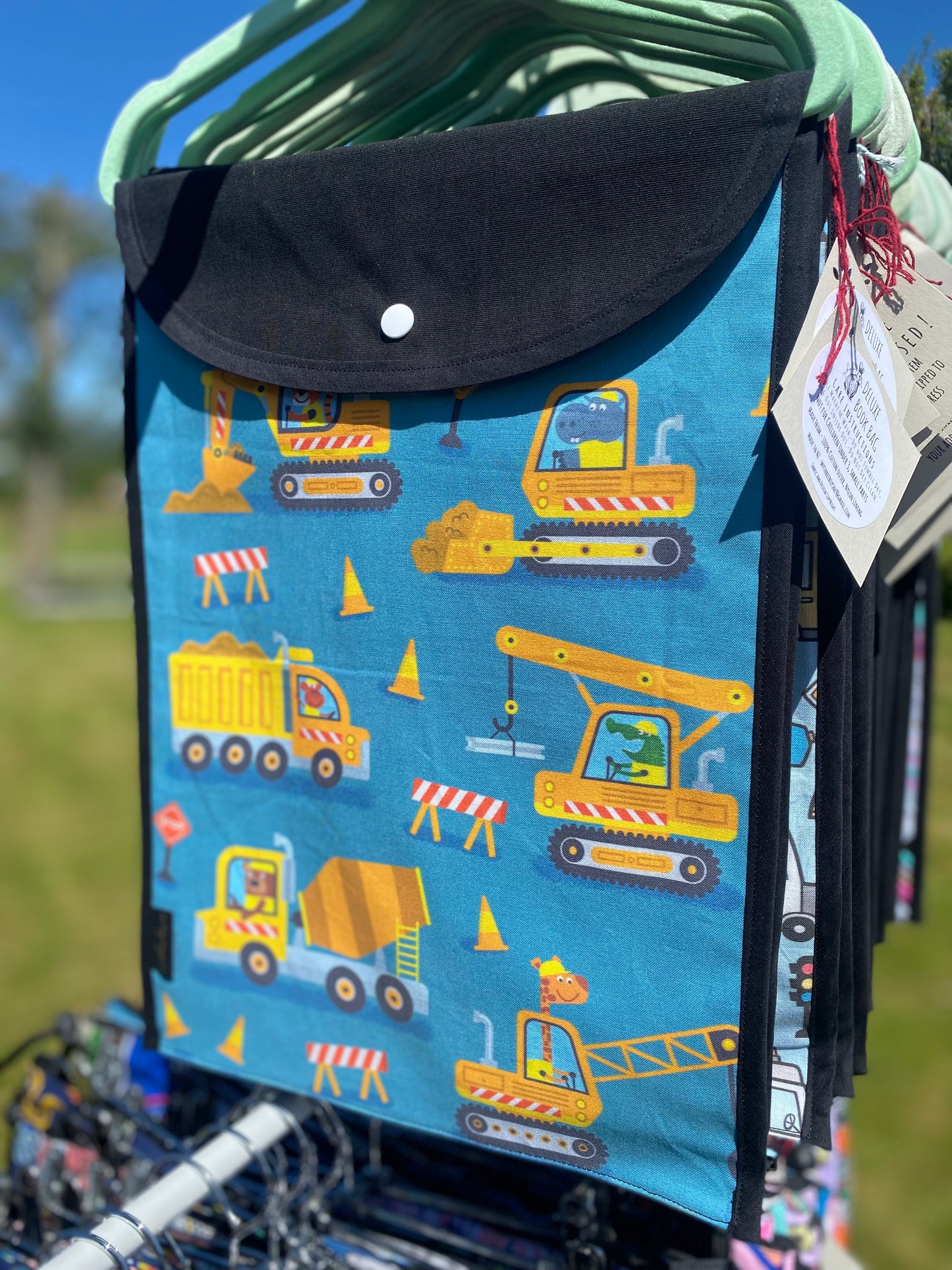 Book Bag CONSTRUCTION